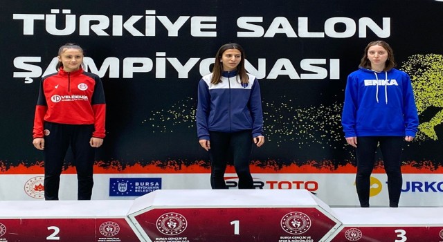 Antalyasporlu genç atletler Bursada kürsüde