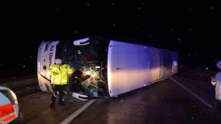 Kastamonuda yolcu otobüsü devrildi: 30 yaralı