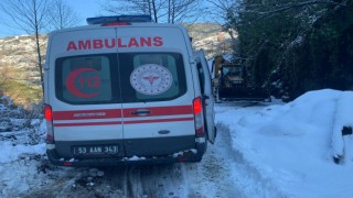 Rize İl Özel İdaresi ekipleri ambulans için seferber oldu