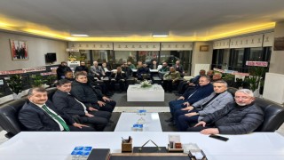 Başkan Aşgından AK Parti Çorum İl Başkanlığı görevini devralan Murat Günaya ziyaret