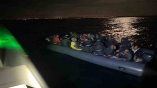 İzmirde 34 göçmen kurtarıldı