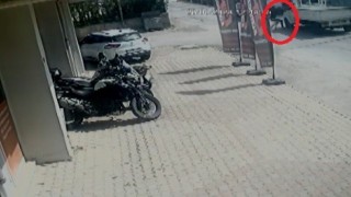 İzmirde silahlı saldırı güvenlik kamerasında