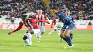 UEFA Avrupa Konferans Ligi: Sivasspor: 0 - Fiorentina: 0 (Maç devam ediyor)