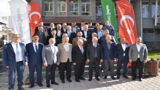 AK Parti Genel Başkanvekili Mustafa Elitaş Kayseri Şeker Fabrikası çalışanları ile bir araya geldi