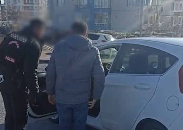 Kayseri'de Geniş Kapsamlı Asayiş Uygulaması: 9 Aranan Şahıs Yakalandı