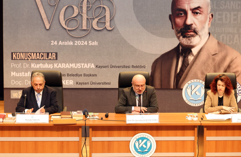 Mehmet Akif Ersoy'a Talas'ta Vefa