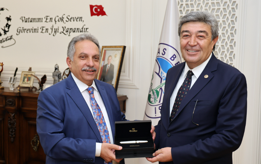 AK Parti Kayseri Milletvekili Ataş'tan  Başkan Yalçın’a nezaket ziyareti