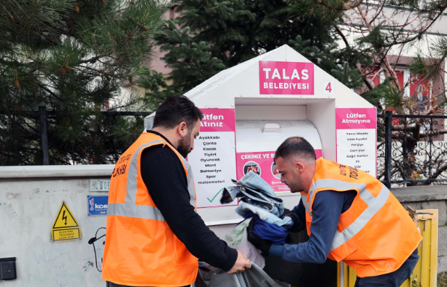Talas Belediyesi  Atık Eşya Kumbaralarını Yeniledi