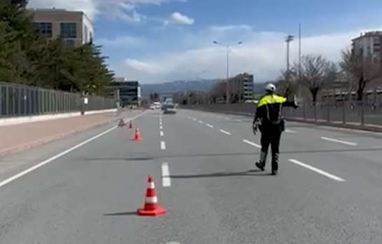 Kayseri'de Huzuru Bozan Sürücülere Operasyon: 1.468 Araç ve Sürücüye Ceza Kesildi