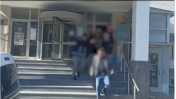 Melikgazi'de Silahlı Öldürmeye Teşebbüs Olayında 5 Kişi Yakalandı: 3 Tabanca ve 839 Fişek Ele Geçirildi