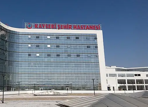 Kayseri’de Sağlık Düzenlemelerine Tepkiler: Katılım Payları 10 Kat Artırıldı
