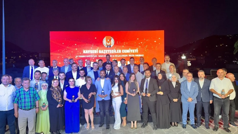 Kayseri Basın Bayramı'nda En İyi Gazeteciler Ödüllendirildi