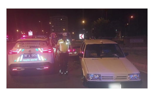 Drift ve Akrobatik Hareketlere Ceza: Trafik Ekipleri Harekete Geçti