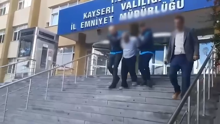 Kayseri'de İki Cinayeti At Sırtında İşleyip Kaçan Zanlı Yakalandı