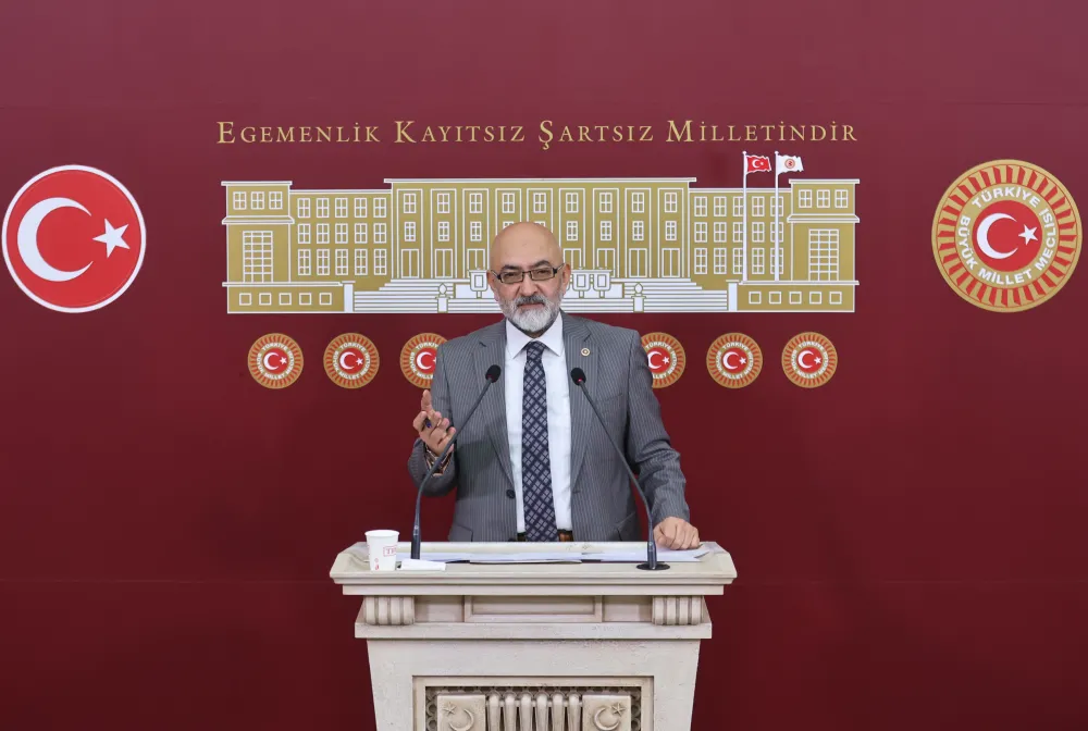 Kayseri Milletvekili Cıngı, Sera OSB Projesini Tanıttı: "Kayseri'nin Geleceği Burada Yeşerecek"