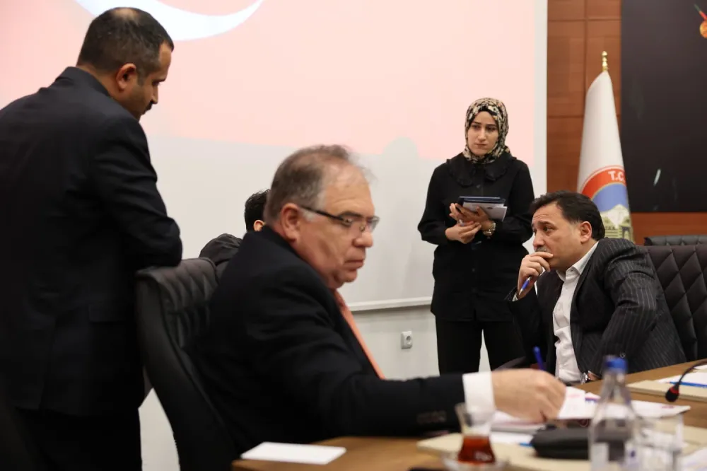 Vali Gökmen Çiçek vatandaşlarla bir araya geldi