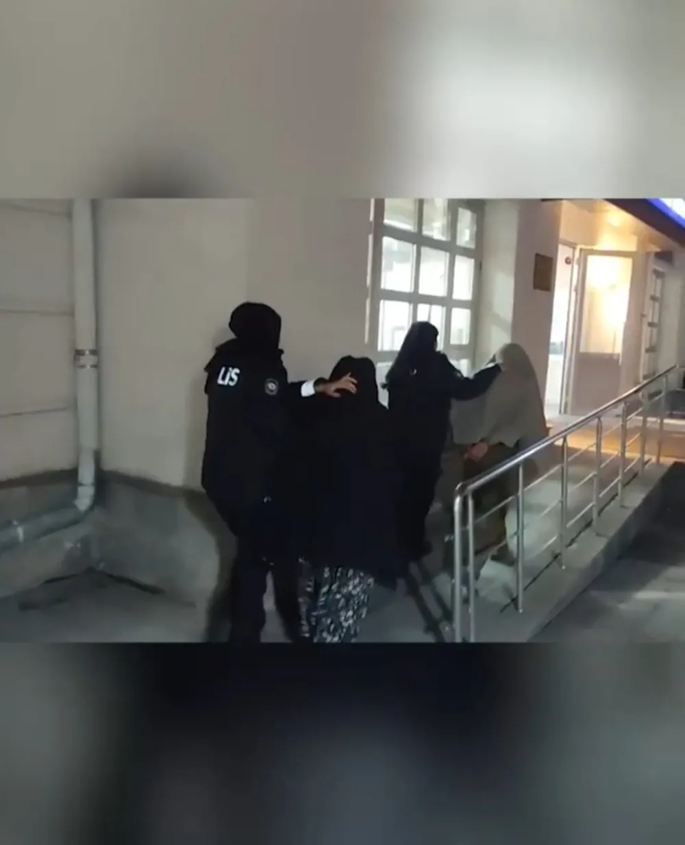 Fuhuş pazarlığı yaptıkları 78 yaşındaki şahsı yağmalayan 2 kişi yakalandı