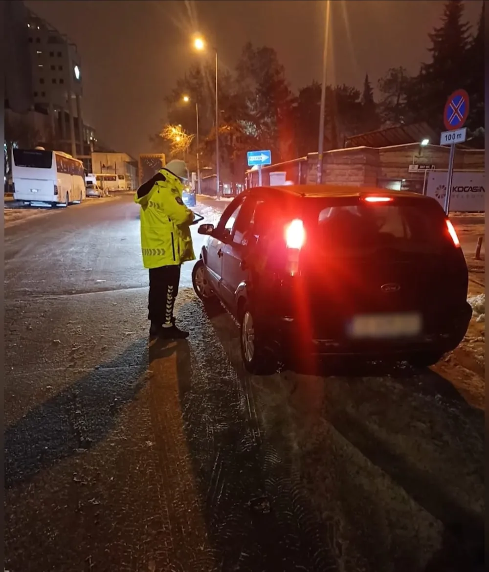Son 1 haftada trafik kurallarına uymayan 1235 sürücüye ceza
