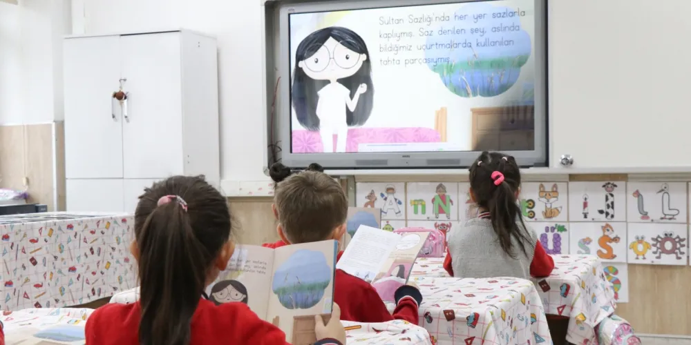 Kayseri'de 322 bin öğrenci ders başı yapacak 