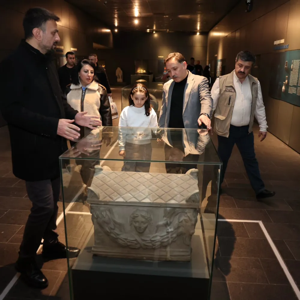 Vali Çiçek’ten Arkeoloji Müzesi’ne ziyaret