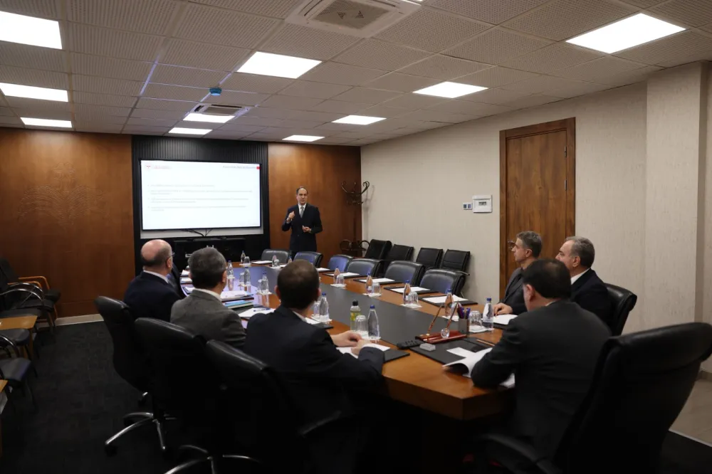 Vali Çiçek başkanlığında sağlık hizmetleri kapasitesi değerlendirildi