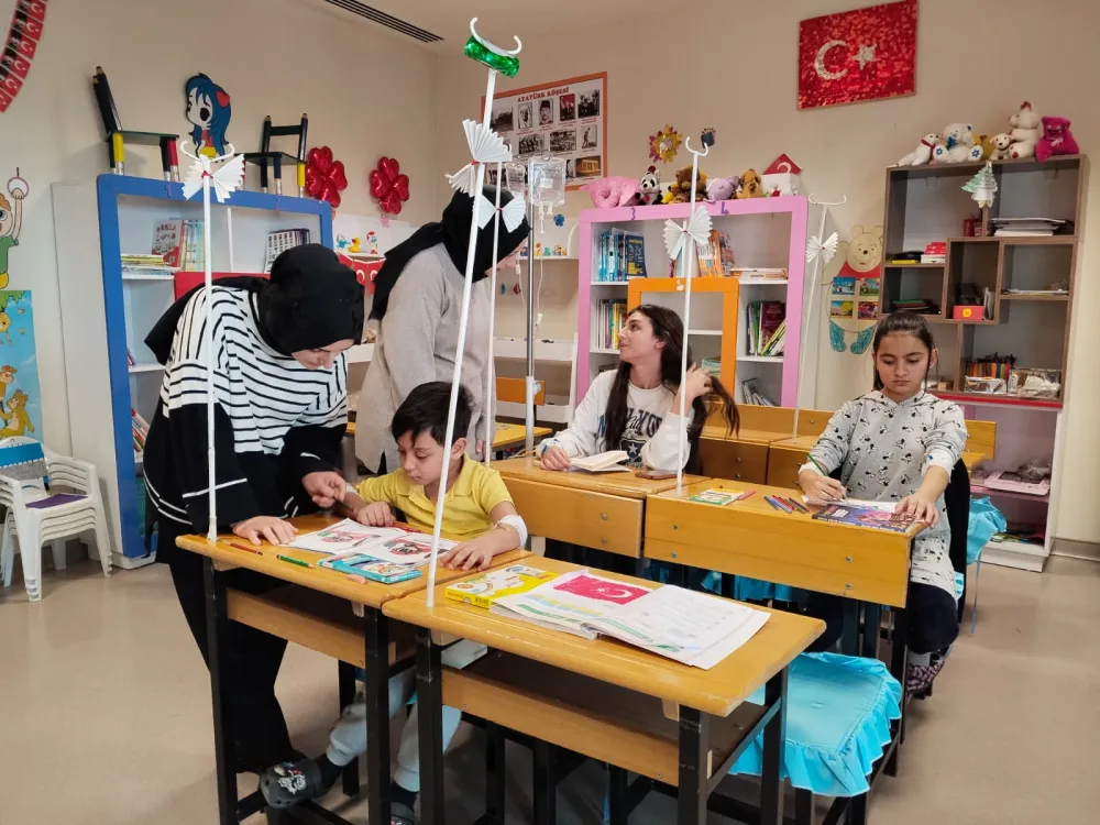 Kayseri Şehir Hastanesi’nde tedavi gören öğrenciler için 2‘nci dönem başladı 