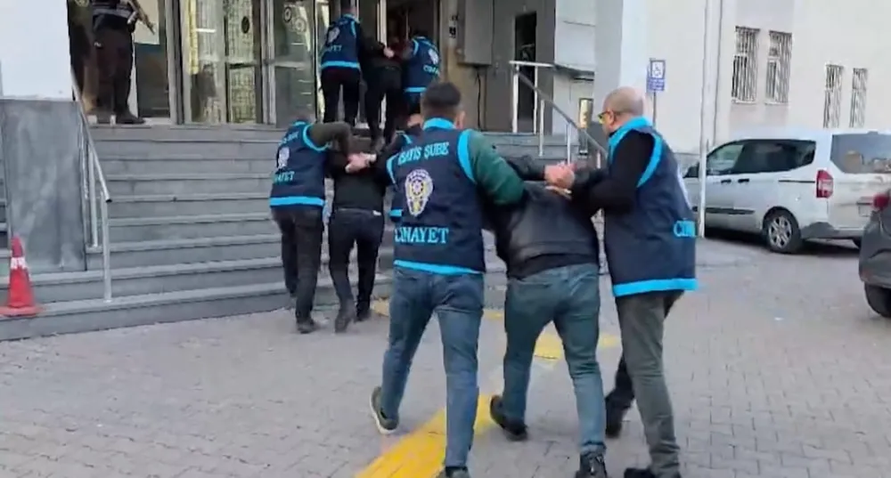 Kayseri’de yol verme kavgasında 3 gözaltı