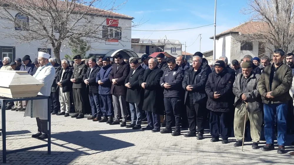 Almanya’da hayatını kaybeden Kıbrıs gazisi, Kayseri’de son yolculuğuna uğurlandı