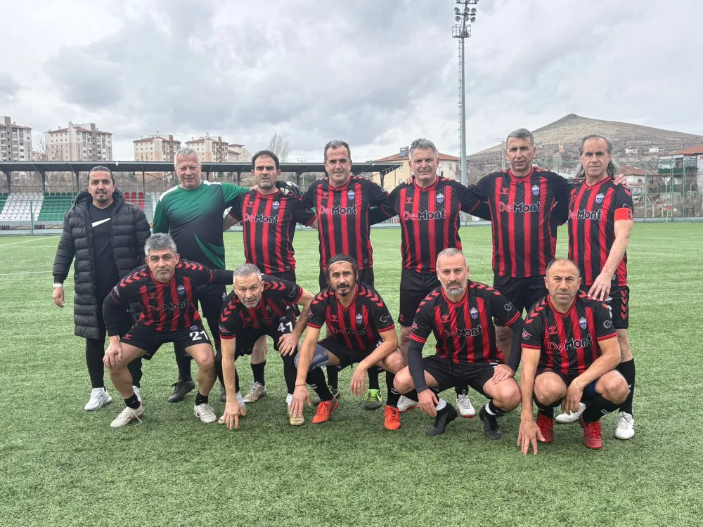 Kayseri Masterler-Niğde Anadolu Masterler: 3-0