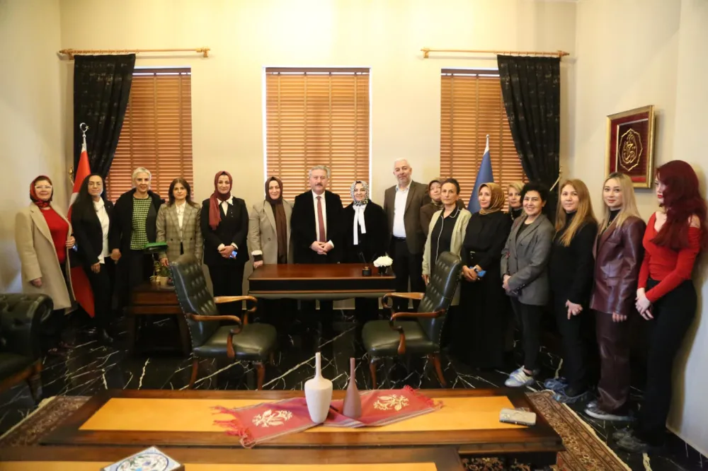 Sanat Melikgazi’de “Bilginin Yolculuğu: Sözden Dijital Çağa” konferansı