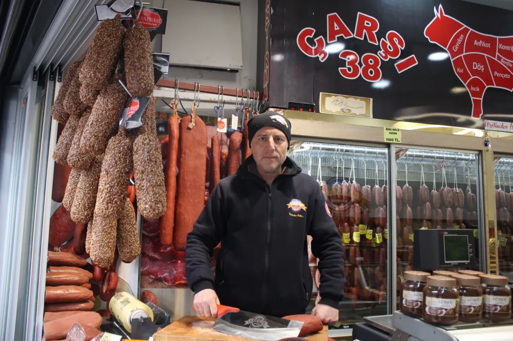 Ramazan sofralarının vazgeçilmezi pastırmada fiyat aralığı 1800 ile 4 bin 500 TL arasında 