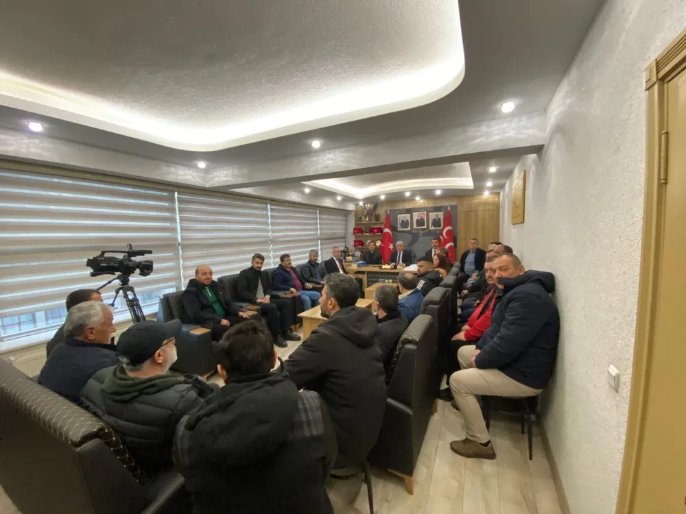 MHP Melikgazi’den 58 mahallede ihtiyaç sahiplerine Ramazan desteği