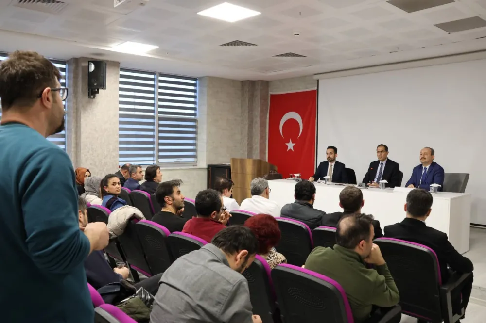 İl Sağlık Müdürü Erşan, Develi’de hekimlerle bir araya geldi