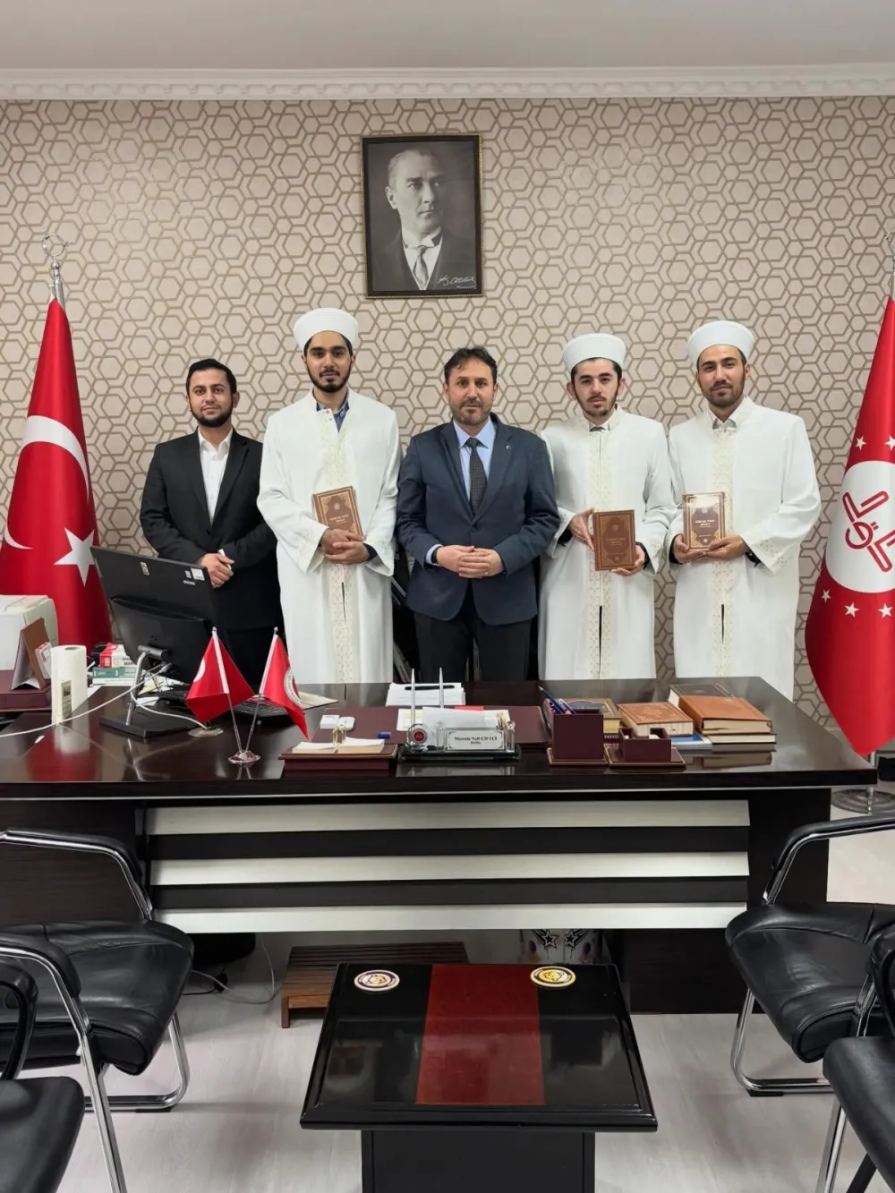 Yeşilhisar’da din görevlilerine cübbe ve sarık merasimi