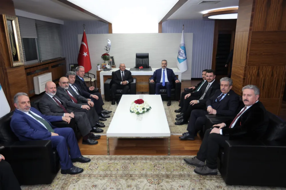 Dışişleri Bakanı Fidan'dan Başkan Büyükkılıç'a ziyaret 