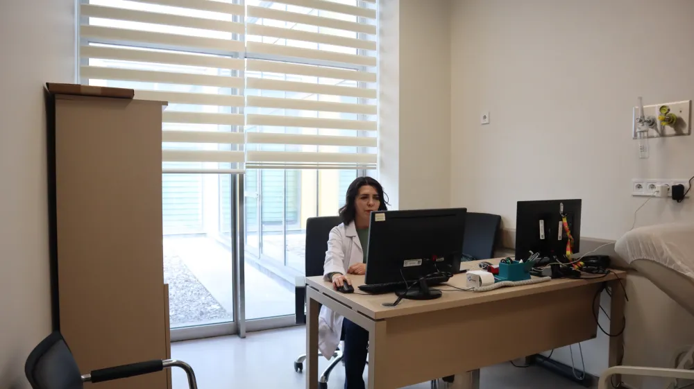 Prof. Dr. Semra Salt: Sağlıklı yetişkin nüfusun yaklaşık 3'te 1'i obez