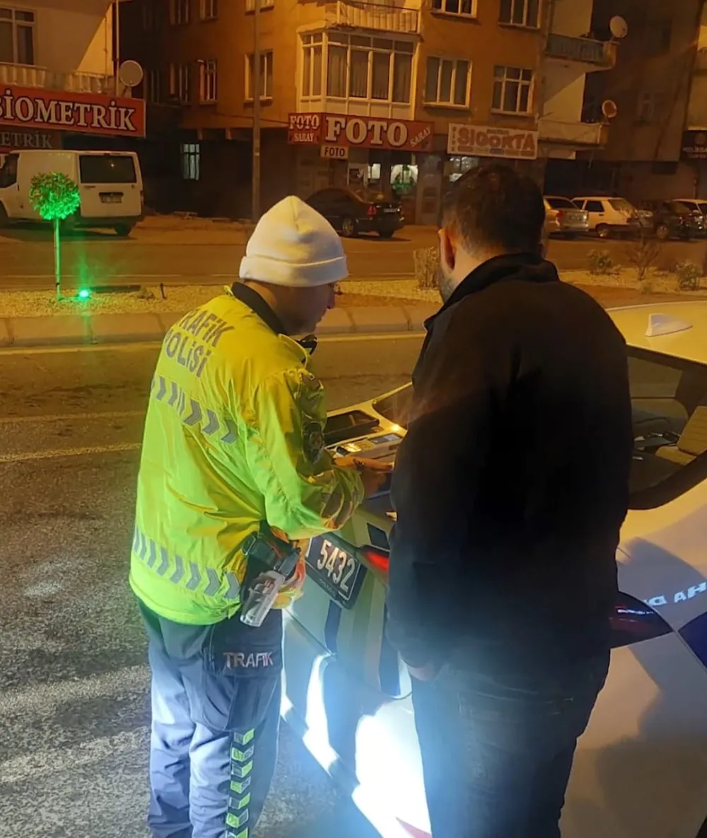 Trafik denetimlerinde 1 haftada 1164 sürücüye ceza