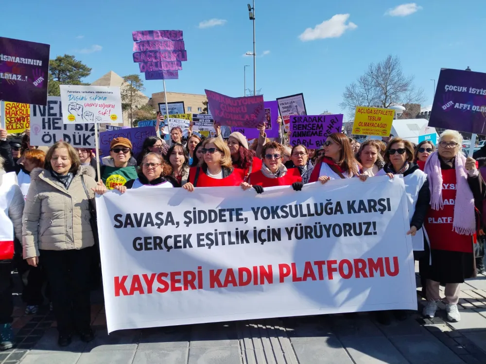 Kayseri’de 8 Mart Kadınlar Günü yürüyüşü