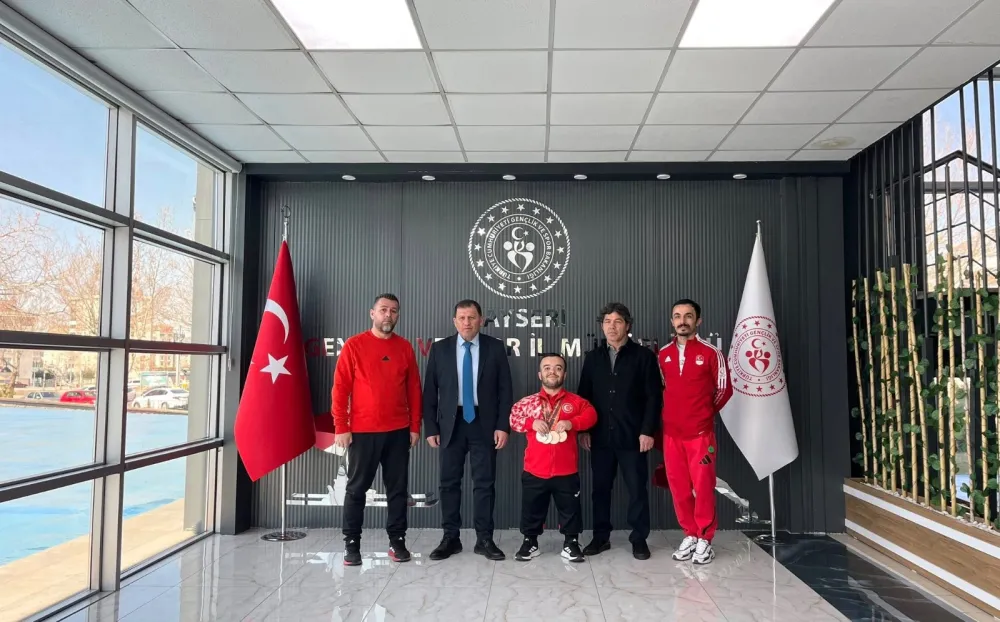 Avrupa ikincisi milli halterci Çağdaş Kaya, törenle karşılandı