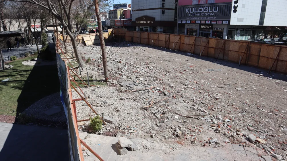 Kent Tarihi Daire Başkanı Gürcan Senem: Anadolu Selçuklu dönemine ait en eski medrese olduğunu rahatlıkla söyleyebiliriz