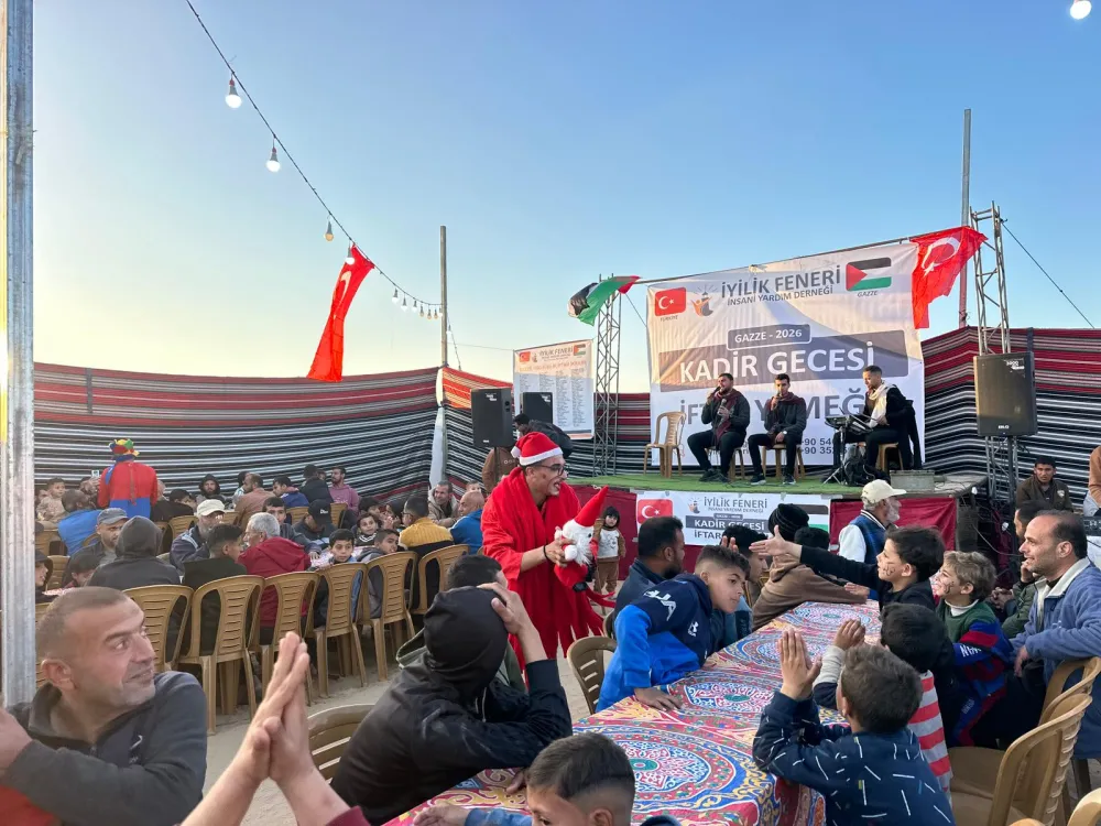 Gazze’de Kadir Gecesi’nde iftar programı düzenlendi 