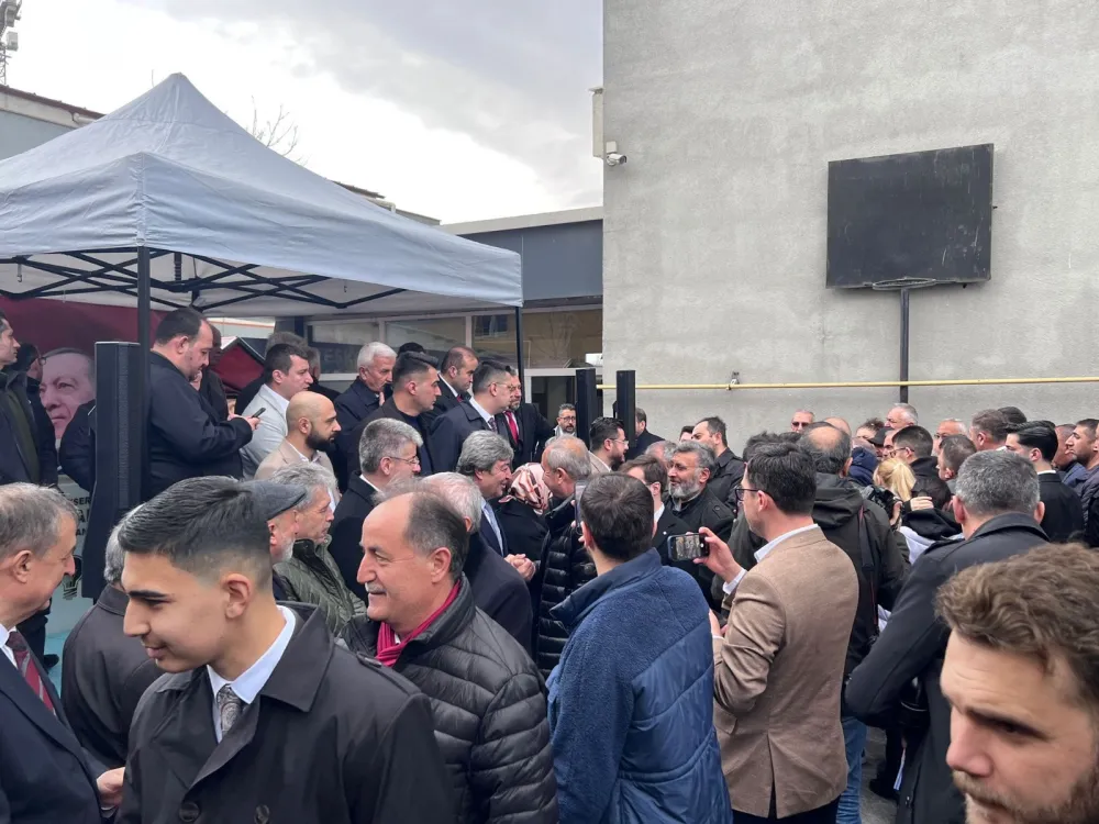 AK Parti Kayseri teşkilatı bayramlaştı
