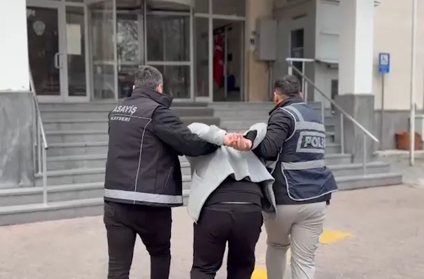 26 yıl hapisle aranan hükümlü yakalandı