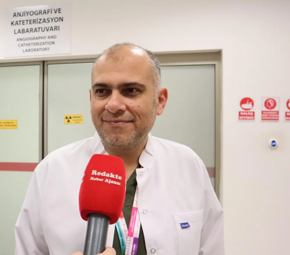 Cumhurbaşkanı Erdoğan’dan ‘Yılın Doktoru’ ödülünü alan Şahin: Emeklerimizin övülüyor olması gurur verici bir durum