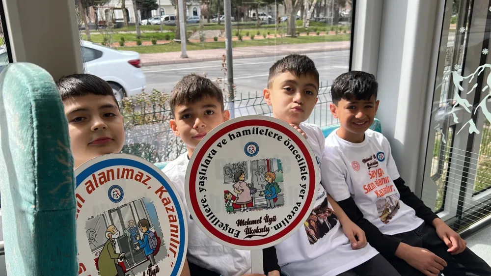 Büyükşehir’den ‘Nezaket Yolda Kalmasın’ projesi