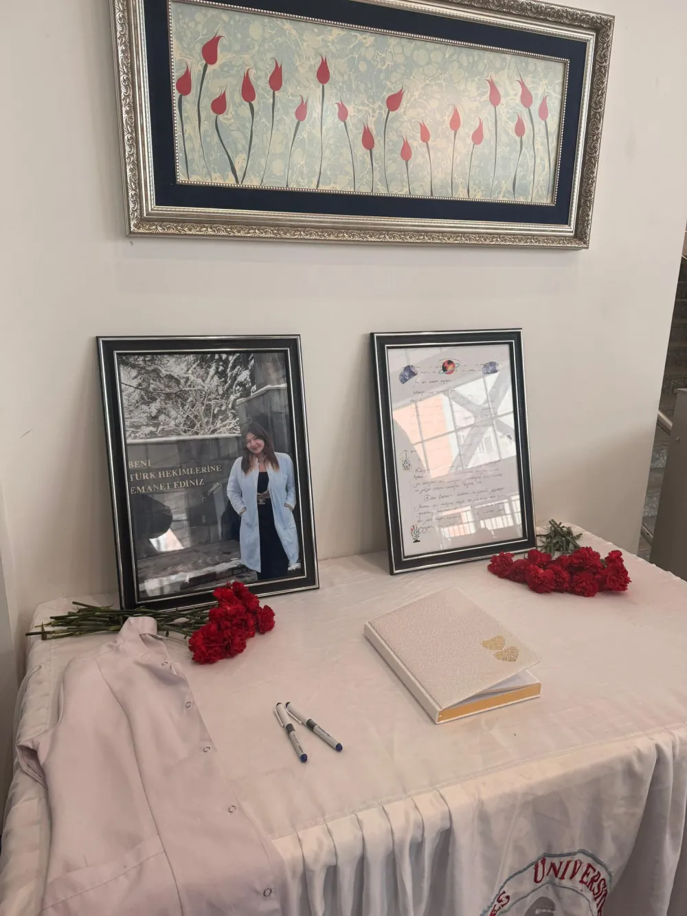 Trafik kazasında hayatını kaybeden tıp öğrencisi Yaren, sınav gününde anıldı