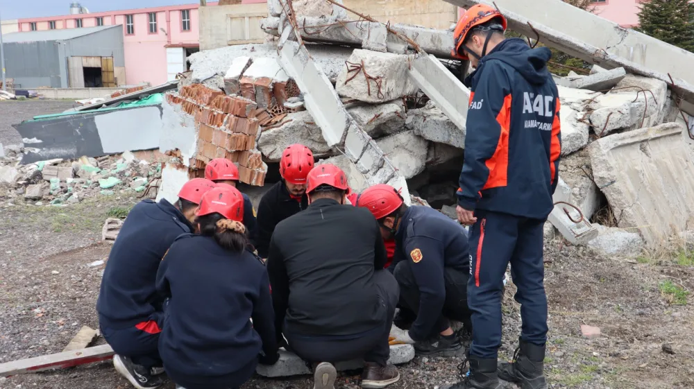Kayseri Üniversitesi öğrencileri ‘Uluslararası Arama Kurtarma Oyunları’na hazırlanıyor