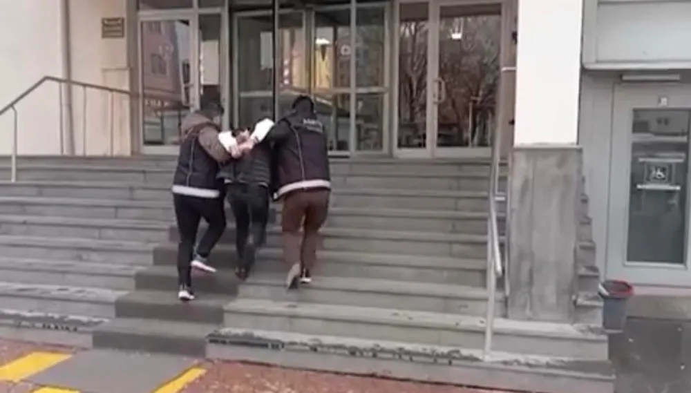 Kayseri’de 10 yıl hapisle aranan hükümlü yakalandı