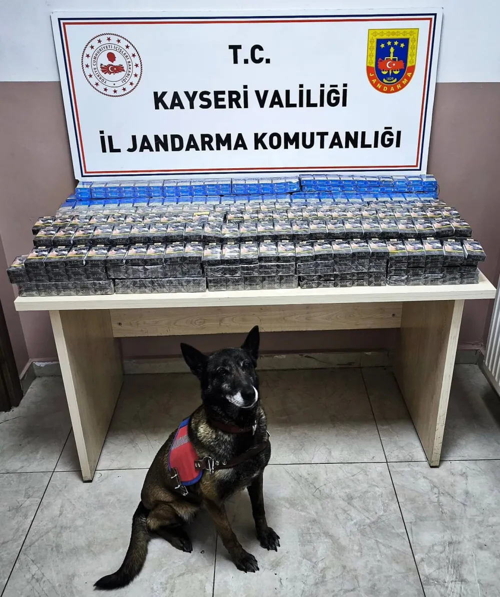 Kayseri’de 2 TIR’da kaçak sigara ele geçirildi