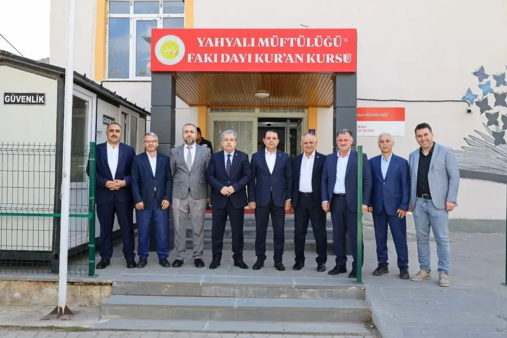 AK Parti’li Özsoy’dan Yahyalı’da Kur’an Kursuna ziyaret